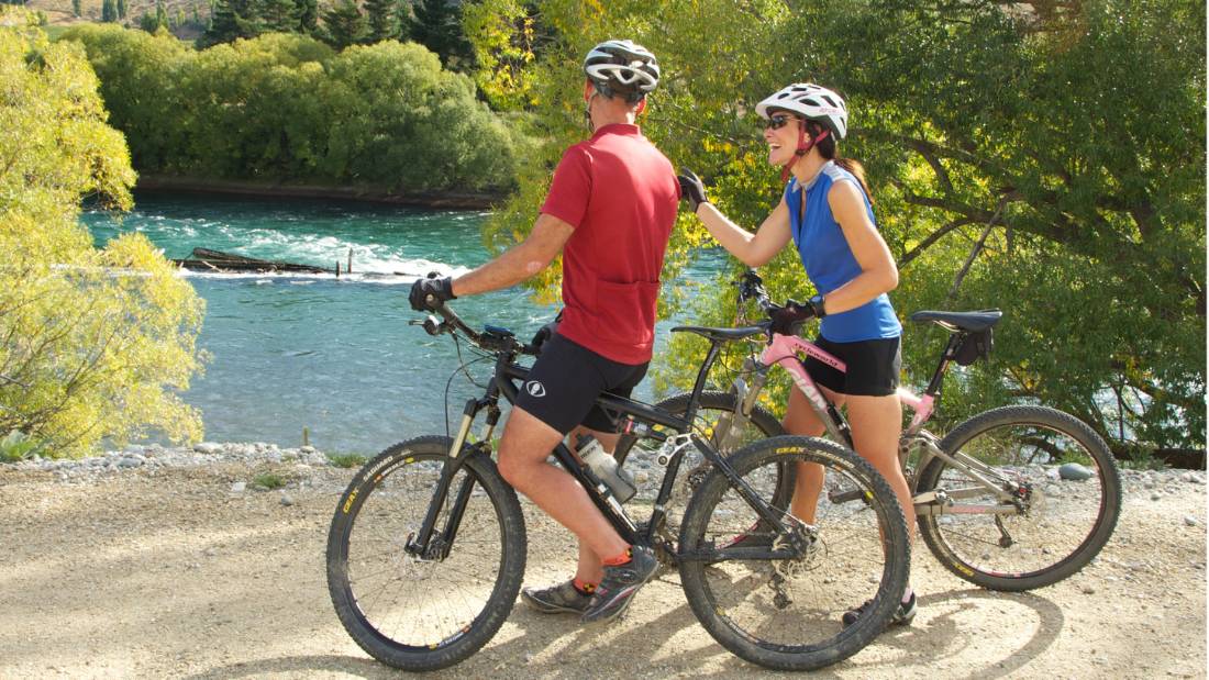 Admiring the waters of the Mata Au River | <i>James Jubb, Tourism Central Otago</i>