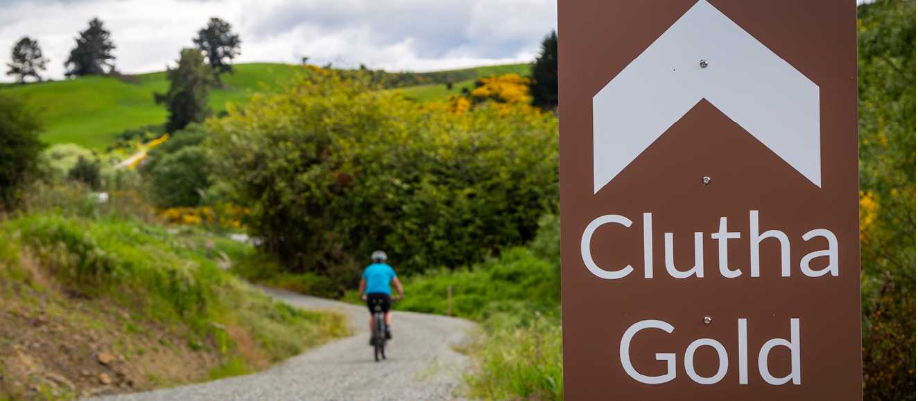 Cycling along the Clutha Gold Trail | Geoff Marks