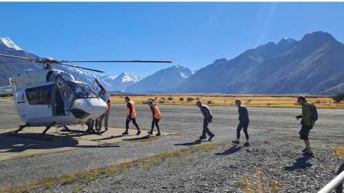 Riders getting the helicopter to Rotten Tommy trail head | Brian Anderson