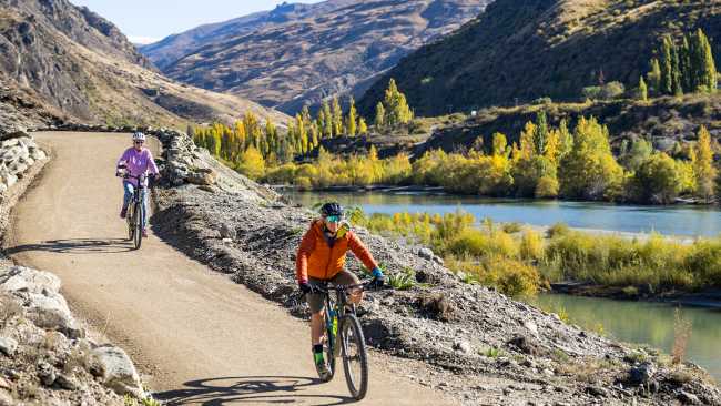 Riders enjoying the brand new Kawarau Gorge Trail | Geoff Marks