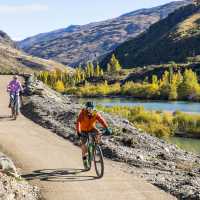 Riders enjoying the brand new Kawarau Gorge Trail | Geoff Marks