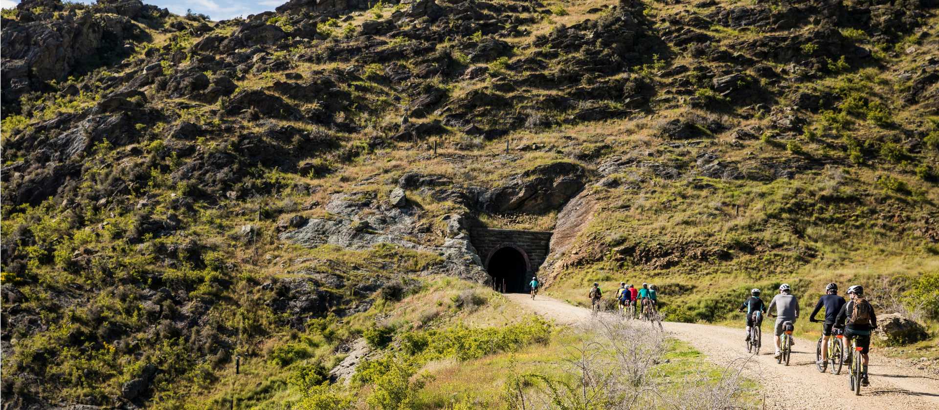 Discover historic tunnels along the trail | Lachlan Gardiner
