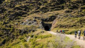 Discover historic tunnels along the trail | Lachlan Gardiner
