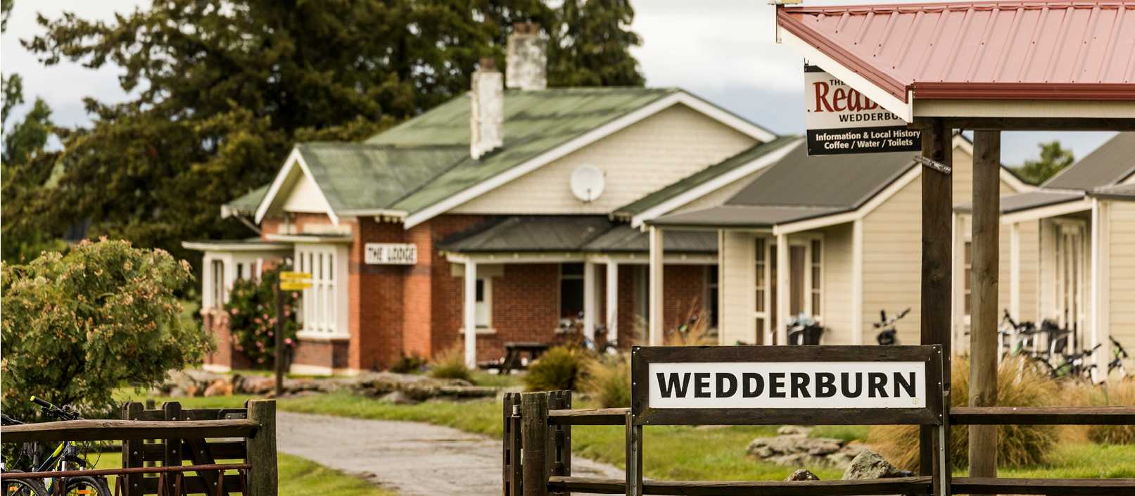 Wedderburn Cottages | Lachlan Gardiner