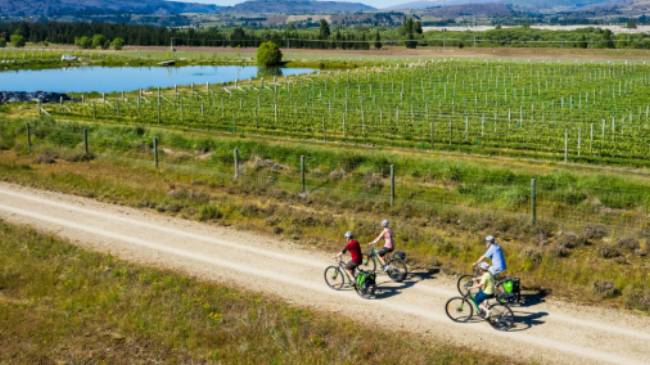 Otago Central Rail Trail - Muttontown | Lachlan Gardiner