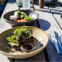 Start your Otago Central Rail Trail Trip with breakfast and great coffee! | Lachlan Gardiner