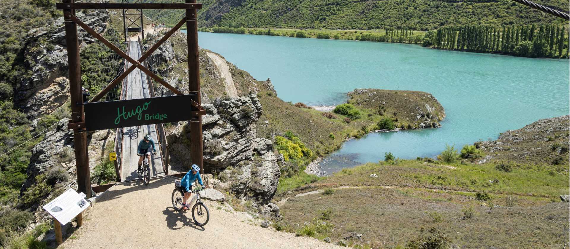 Hugo Bridge on the Lake Dunstan Trail | Geoff Marks