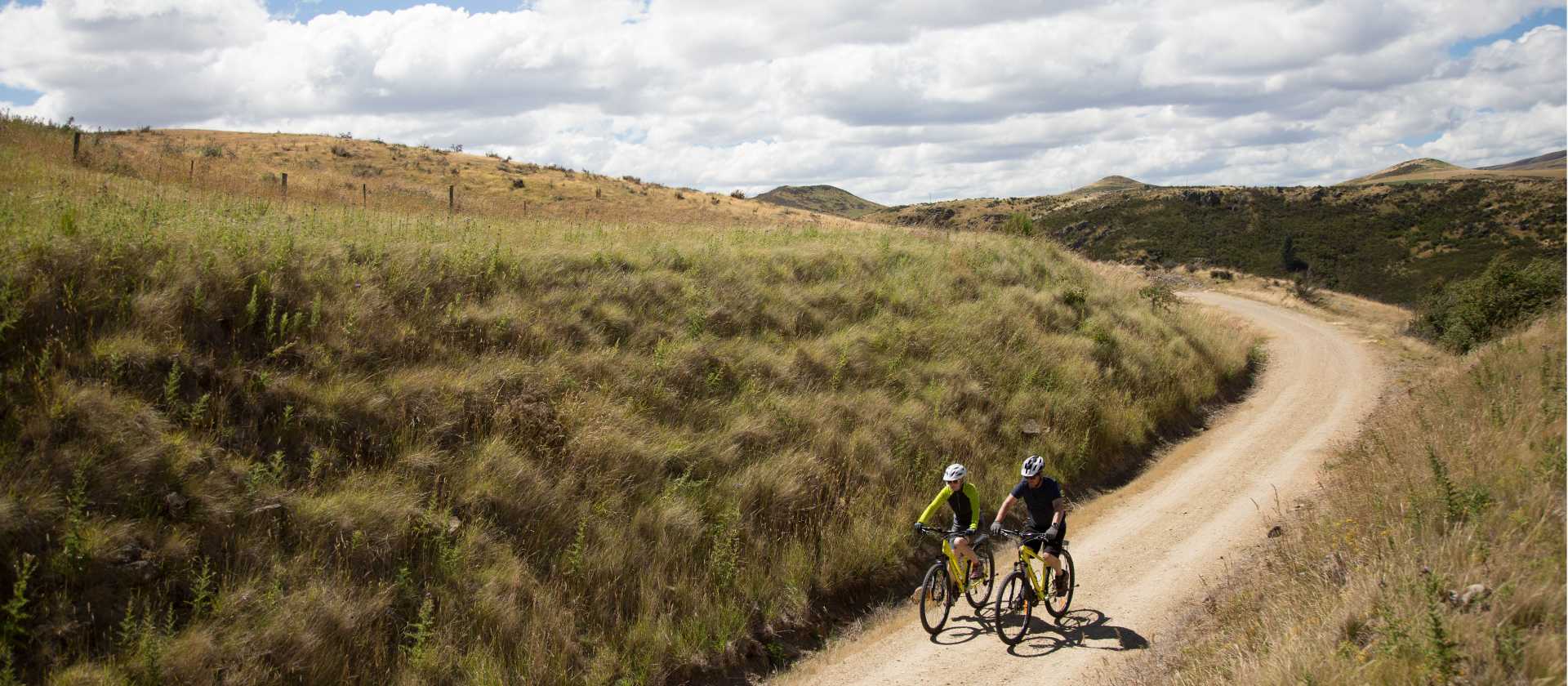 Cycling through Prices Valley on the Otago Rail Trail | Tom Powell