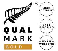 Qualmark Gold Award Logo Stacked