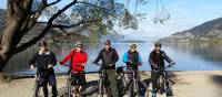 Cyclists in front of Lake Wakatipu on the Queenstown Trails