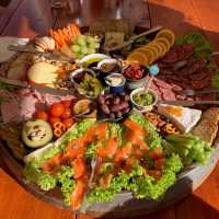 Enormous platter for lunch at the River-T Winery near Kurow | Sandra Appleby