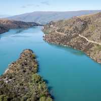 Looking South towards Roxburgh Hydrodam along the Roxburgh Gorge trail with Mt Benger in the background. | Geoff Marks