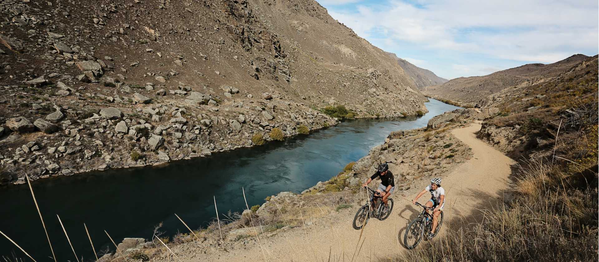 The rugged landscape of the Roxburgh Gorge Trail | James Jubb, Tourism Central Otago
