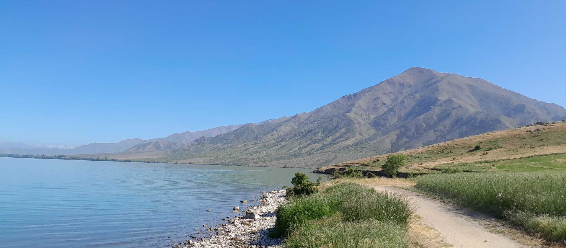 Leaving Sailors Cutting and heading around the lake edge | Rebecca Thomas