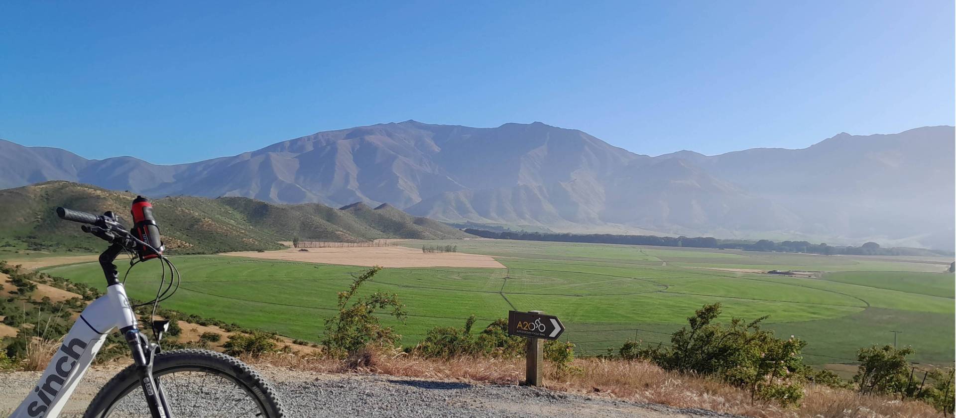 Riding the trail down to Sailors Cutting from Omarama | Rebecca Thomas