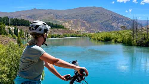 Start of Lake Dunstan trail | Sue Badyari