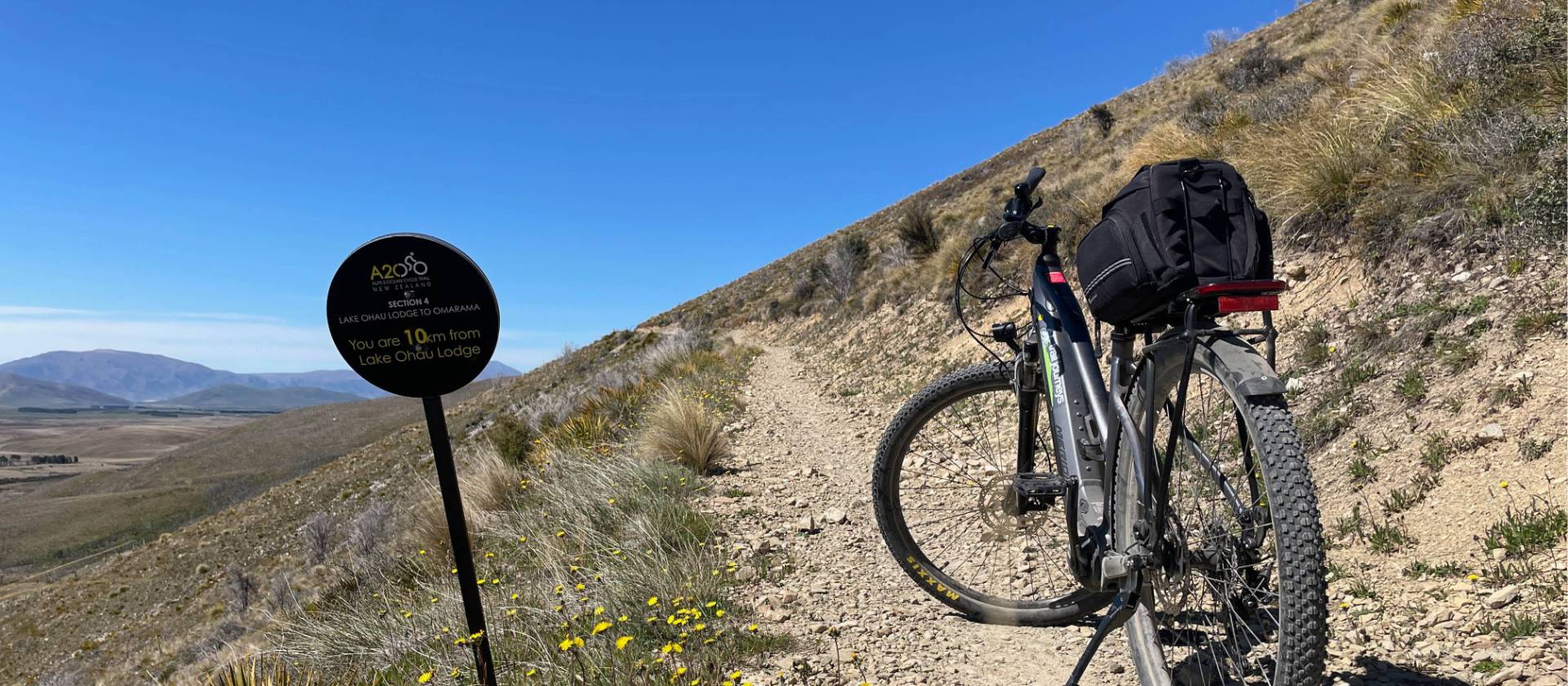 Spectacular South Island scenery on the Alps 2 Ocean Cycle Trail | Amy H
