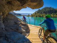 Lake Dunstan Trail, Central Otago |  <i>Ross Mackay</i>