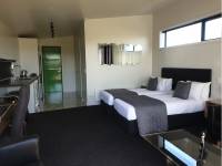 TJX Accommodation - Schist Rock |  Schist Rock